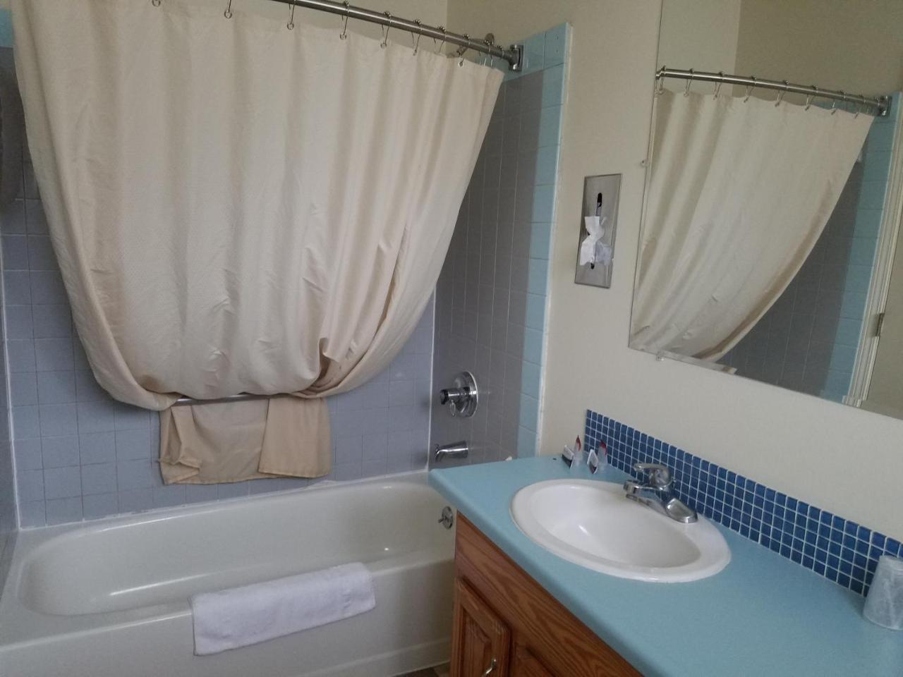 Queen Room,728592367:JPEG
