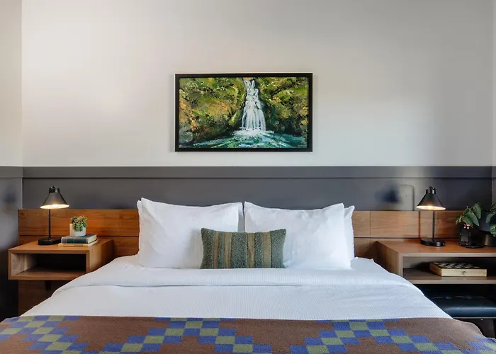 Lightwell Hotel & Spa